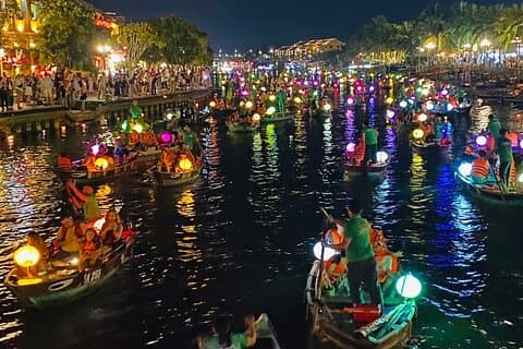 PRIVATETOUR Marble Mountain-Caves &HoiAn City-Lantern Boat Ride