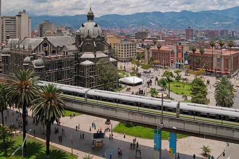 Medellín Highlights: with local guide and transfers from hotel
