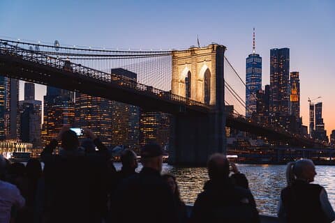 Circle Line: 2hr - New York City Harbor Lights Cruise