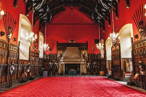 The Royal Tour: Edinburgh Castle, Holyrood & Royal Mile