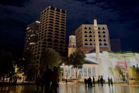 Tirana by Night: Walking Tour with Cocktail & City Lights