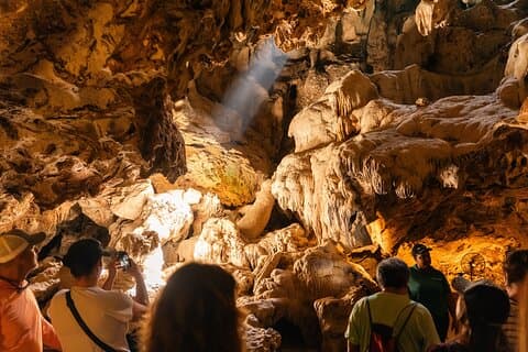 Curaçao Full-Day Tour: Hato Caves, Turtles, Kenepa & Flamingos