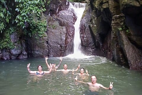 Tour to discover the lush North and waterfalls