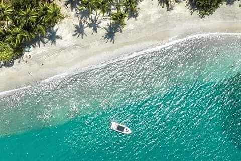 Award-Winning Turtle Island Snorkeling Tour,Marine Life & Views.