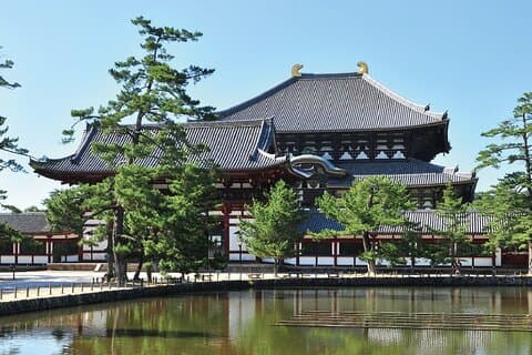 Private Customizable Nara Day Tour by Car from Osaka