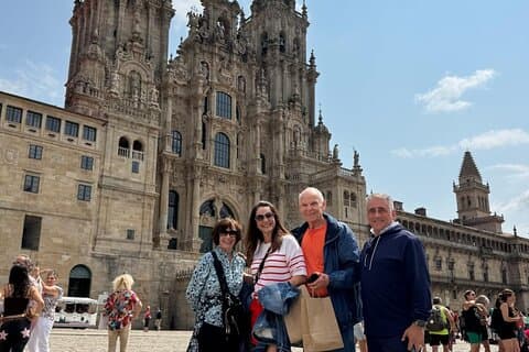 SANTIAGO DE COMPOSTELA and BRAGA Private Tour from Porto