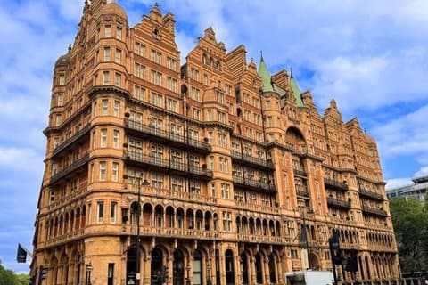 Bloomsbury Walking Tour: Hidden London & Georgian Shadows