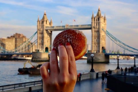 Private London Food Tour: Classic British Eats at London Bridge
