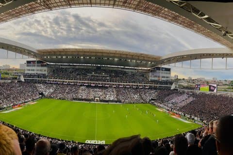 Football Match in São Paulo – Stadium Ticket, Transport & Guide