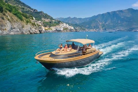 Capri in a Day: All-Inclusive Premium Boat Tour + Island Visit