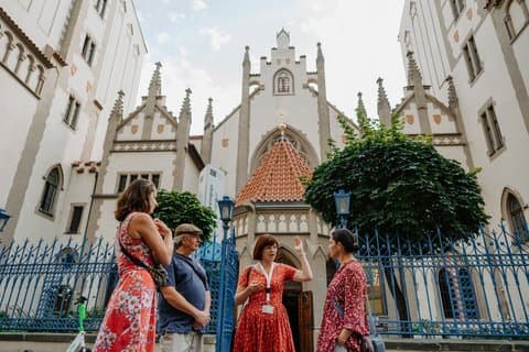 PRIVATE: 3h Stories of Prague Jewish Quarter Tour, drink included