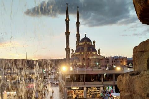 Private Sharm El Sheikh Tour Soho Square Mosques and Cathedral
