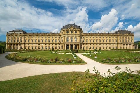 Witches, Wine Cellars and Bombings Self Guided Tour of Wurzberg