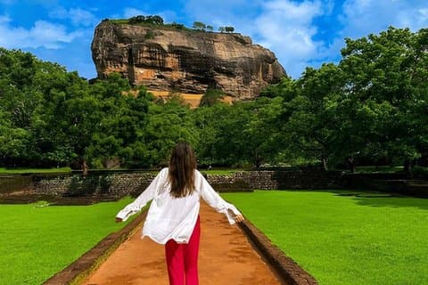 Sigiriya Rock, Village Tour and Wildlife Safari from Pasikuda