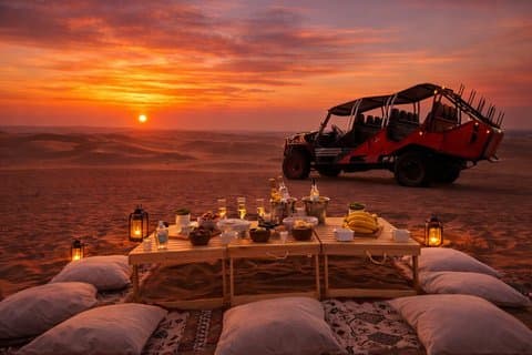Luxury Private Paracas & Huacachina Tour with Sunset Picnic