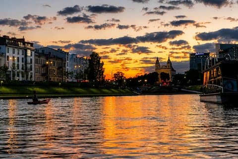 Vilnius Sunset Evening Kayak Tour in Verkiu Regional Park
