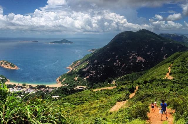 The Dragon's Back Hiking Tour, Hong Kong
