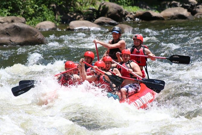 Upper Pigeon River Whitewater Rafting in Hartford