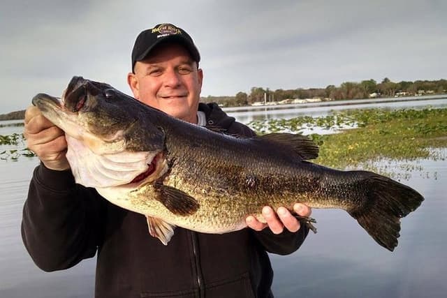 Private Lake Okeechobee Fishing Trip near Fort Pierce