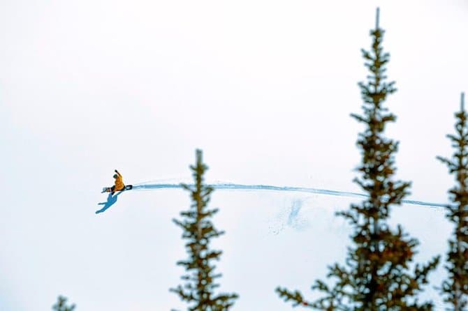 Best Junior Snowboard Rentals in Cottonwood