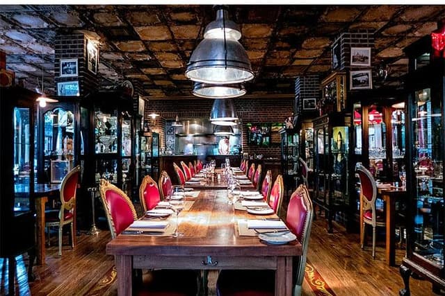 Skip the Line: Dinner at El Mercado and Rojo Tango Show Ticket