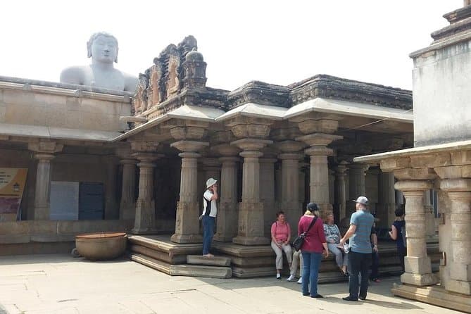 Shravanabelagola Day Trip: Jain Heritage Escape