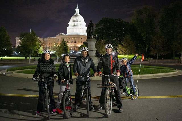 Private DC Monuments at Night Bike Tour