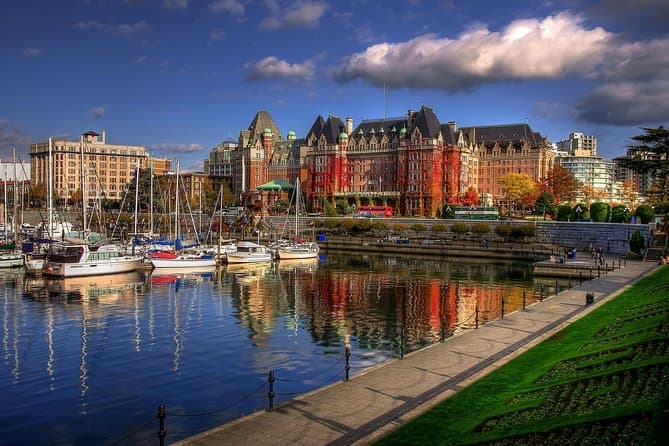 Taste Victoria: The Ultimate Culinary Adventure