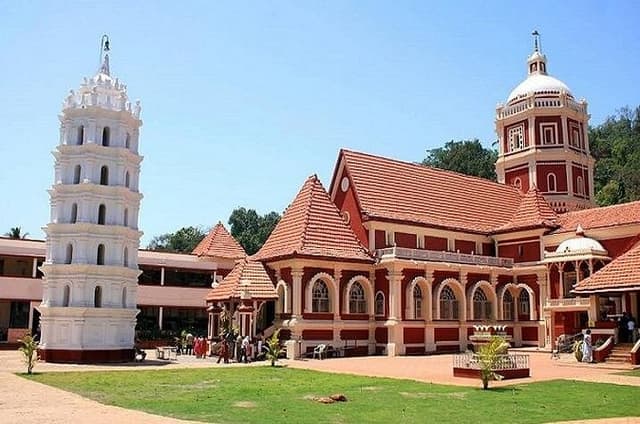 Private Cultural Tour Ancestral Goa,Shantadurga Temple and Spice Village & Lunch