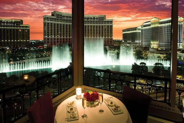 Helicopter Flight of the Las Vegas Strip with Eiffel Tower Dinner