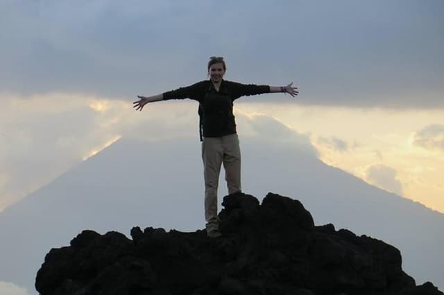 Pacaya Volcano Morning Tour from Antigua