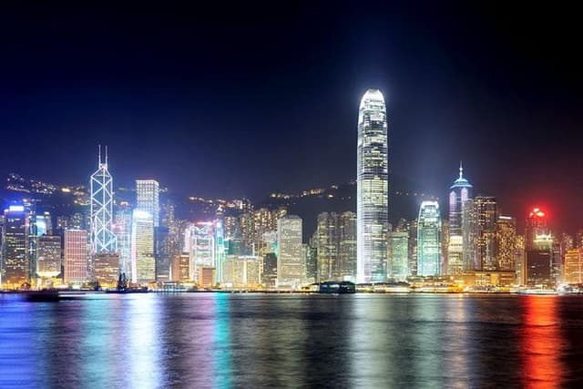 Hong Kong Central Afternoon City Walk: Tai Kwun & Victoria Peak