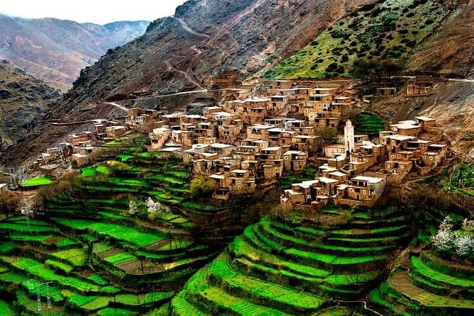 Best Agafay Desert & Atlas Mountains Tours in Marrakech