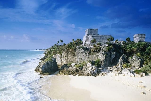 Combo Tour: Tulum, Cenote and 5th Avenue in Playa Del Carmen from Cancun