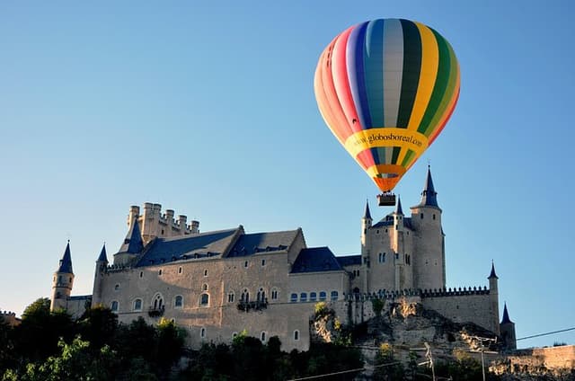 Balloon Ride Over Segovia or Toledo with Optional Transport from Madrid