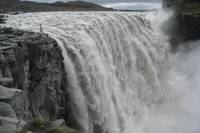 Diamond Circle, Waterfalls and Amazing Landscapes from Akureyri