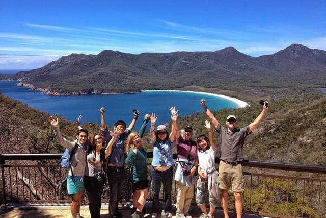 Hobart: Wineglass Bay & Freycinet National Park - Active Day Tour