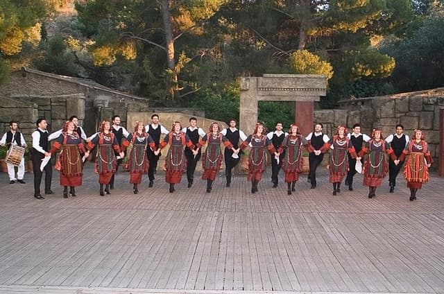 Skip the Line: Dora Stratou Greek Dancing Show Ticket