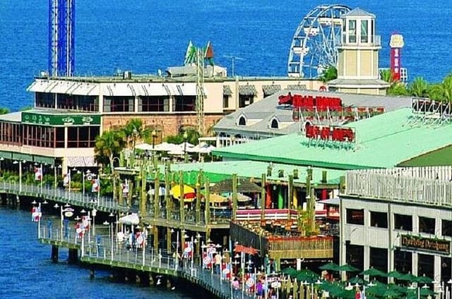 Private Kemah Boardwalk 4-hr Day Trip, Dining experience