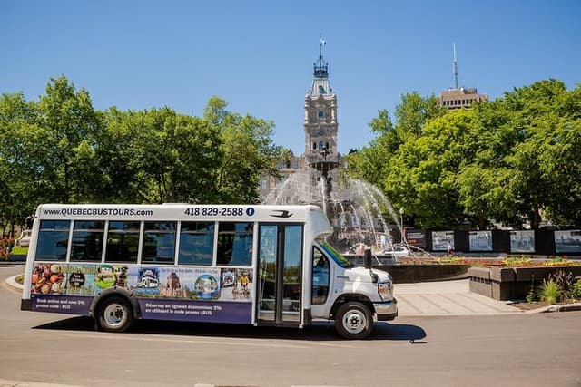 Group Excursion of Quebec City and Montmorency Falls