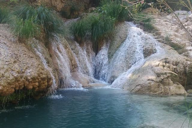 Hike Polilimnio waterfalls