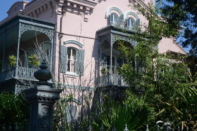 Uncover Hidden New Orleans: Beyond The French Quarter Bike Tour