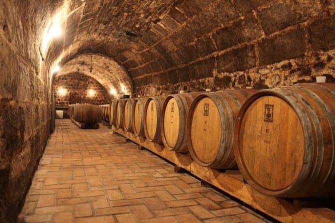 Best Eger Wine Tasting & Vineyard Tours from Budapest