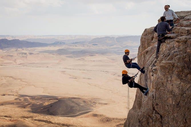 Epic Off-Road Adventures: Ramon Crater Jeep Tours