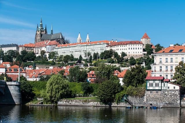 Prague Super Saver: Lobkowicz Palace Concert plus Lobkowicz Palace Museum Entrance Ticket