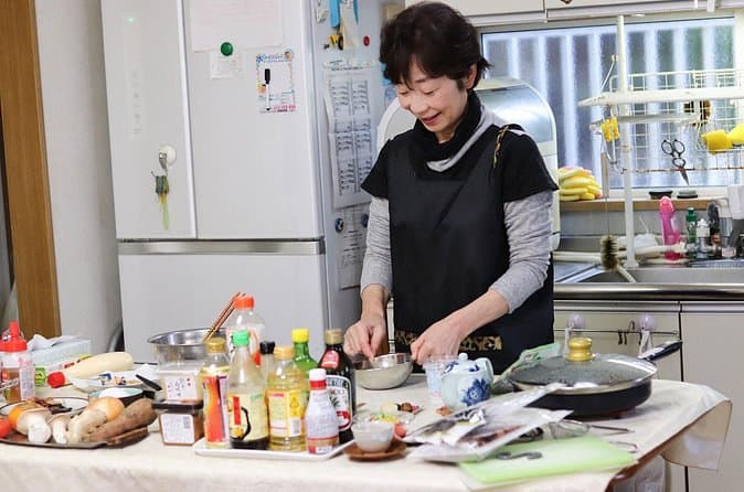 Top-Rated Kobe Cooking Experiences