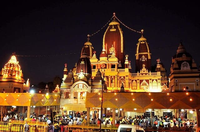 Private Tour of Temples and Spiritual Sites of Delhi with lunch