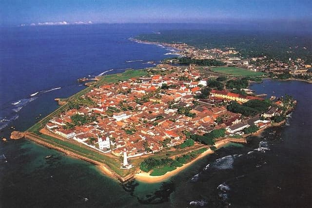 Exclusive: Southern Sri Lanka Sightseeing Private Day Trip