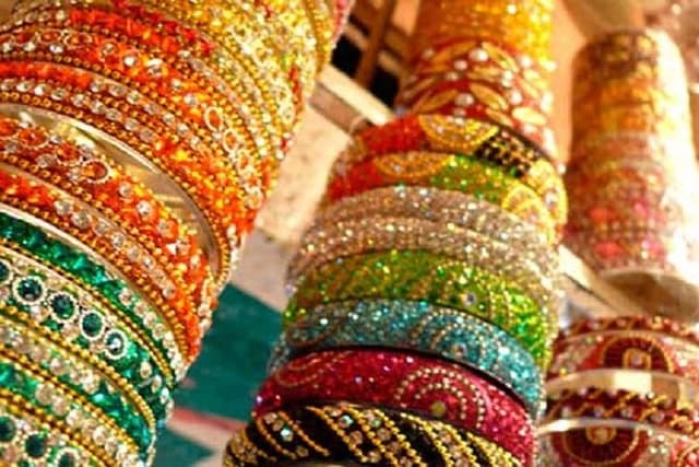 4Hr Experiential Tour of Hyderabad's Historic & Cultural Old City