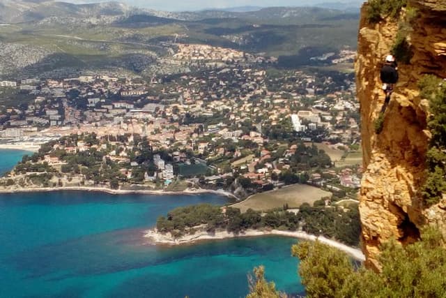 Provence wonders from the port of Marseille